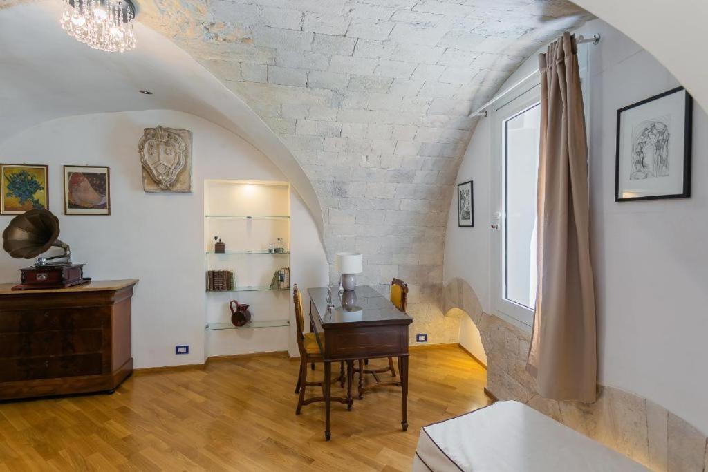 Palazzo Di Citta Bari Villa Ngoại thất bức ảnh