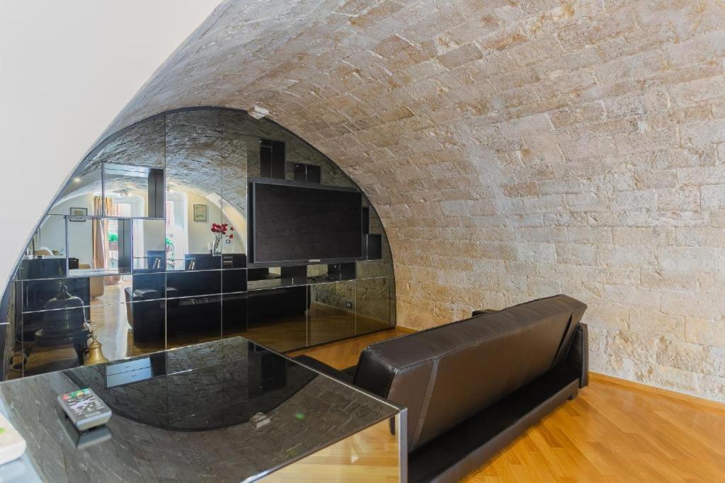 Palazzo Di Citta Bari Villa Ngoại thất bức ảnh