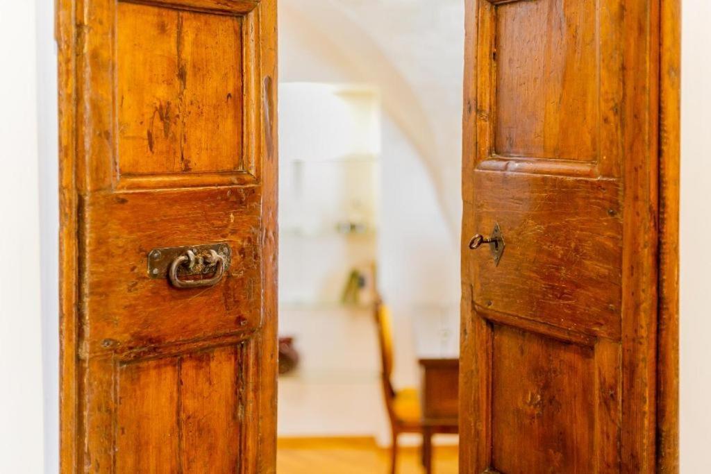 Palazzo Di Citta Bari Villa Ngoại thất bức ảnh
